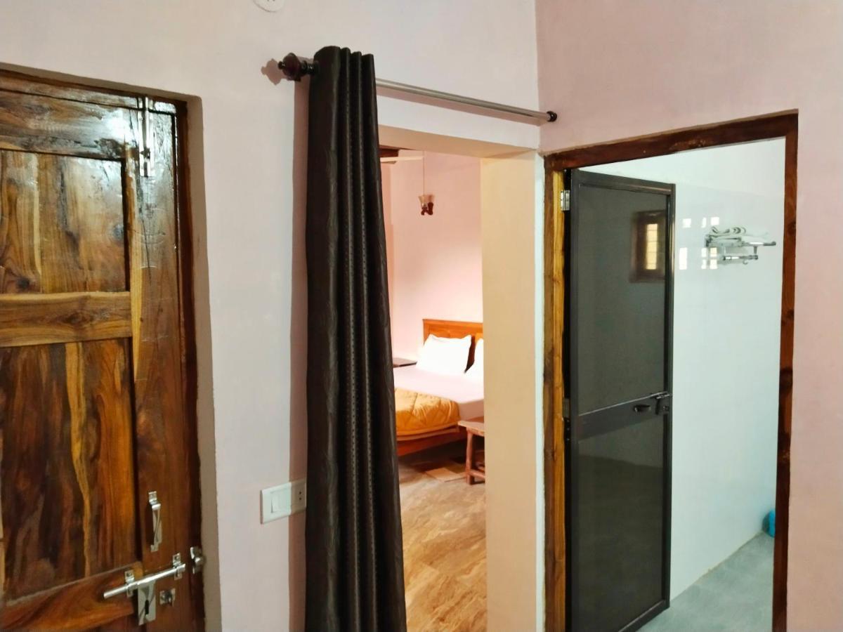 Sadhna Sadan Homestay Panna Madla Exterior photo