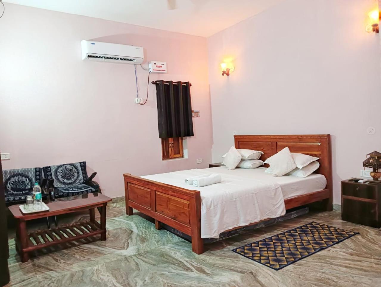Sadhna Sadan Homestay Panna Madla Exterior photo